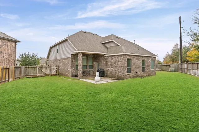 $3,100 | 1539 Giles Drive, Richmond, TX 77406