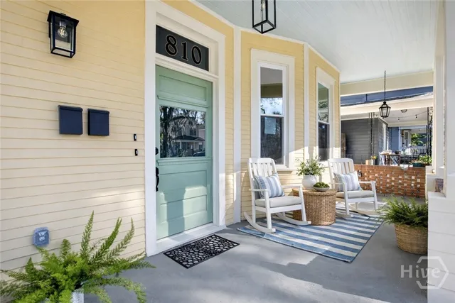 $700,000 | 810 East Park Avenue, Savannah, GA 31401