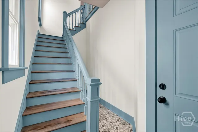 $700,000 | 810 East Park Avenue, Savannah, GA 31401