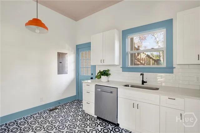 $700,000 | 810 East Park Avenue, Savannah, GA 31401