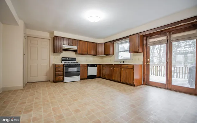 $279,900 | 48 Grant Street, Wellsboro, PA 16901