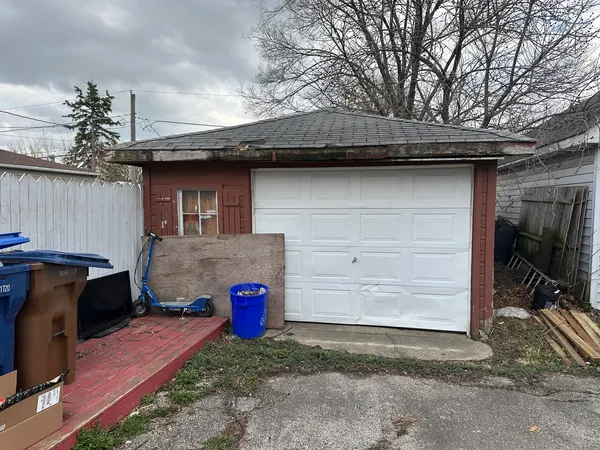$268,200 | 115 East Division Street, Villa Park, IL 60181