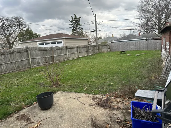 $268,200 | 115 East Division Street, Villa Park, IL 60181