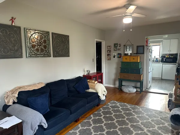 $268,200 | 115 East Division Street, Villa Park, IL 60181