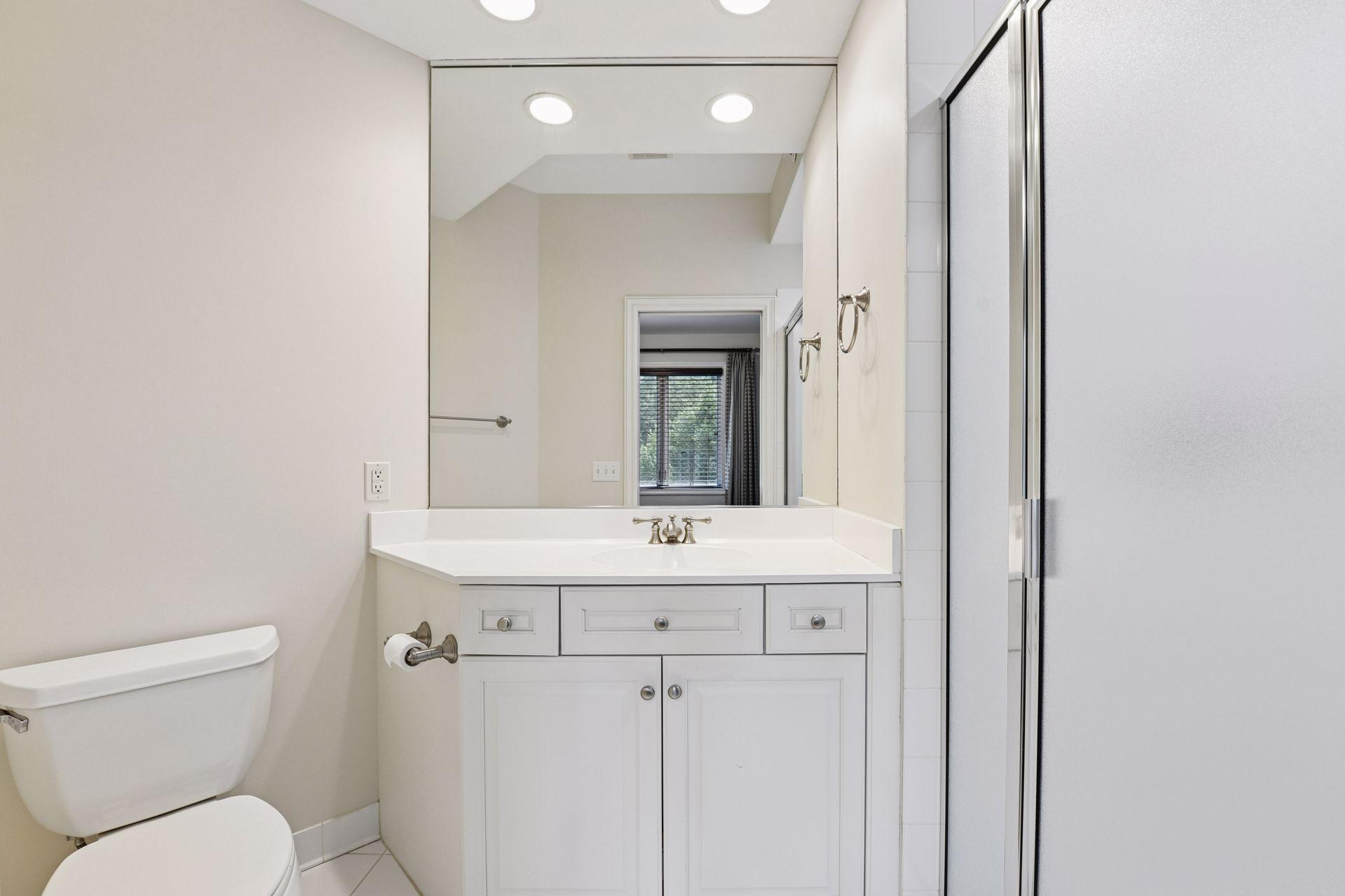 311 Coventry Lane Edina, MN 55435 - Photo 26 of 38