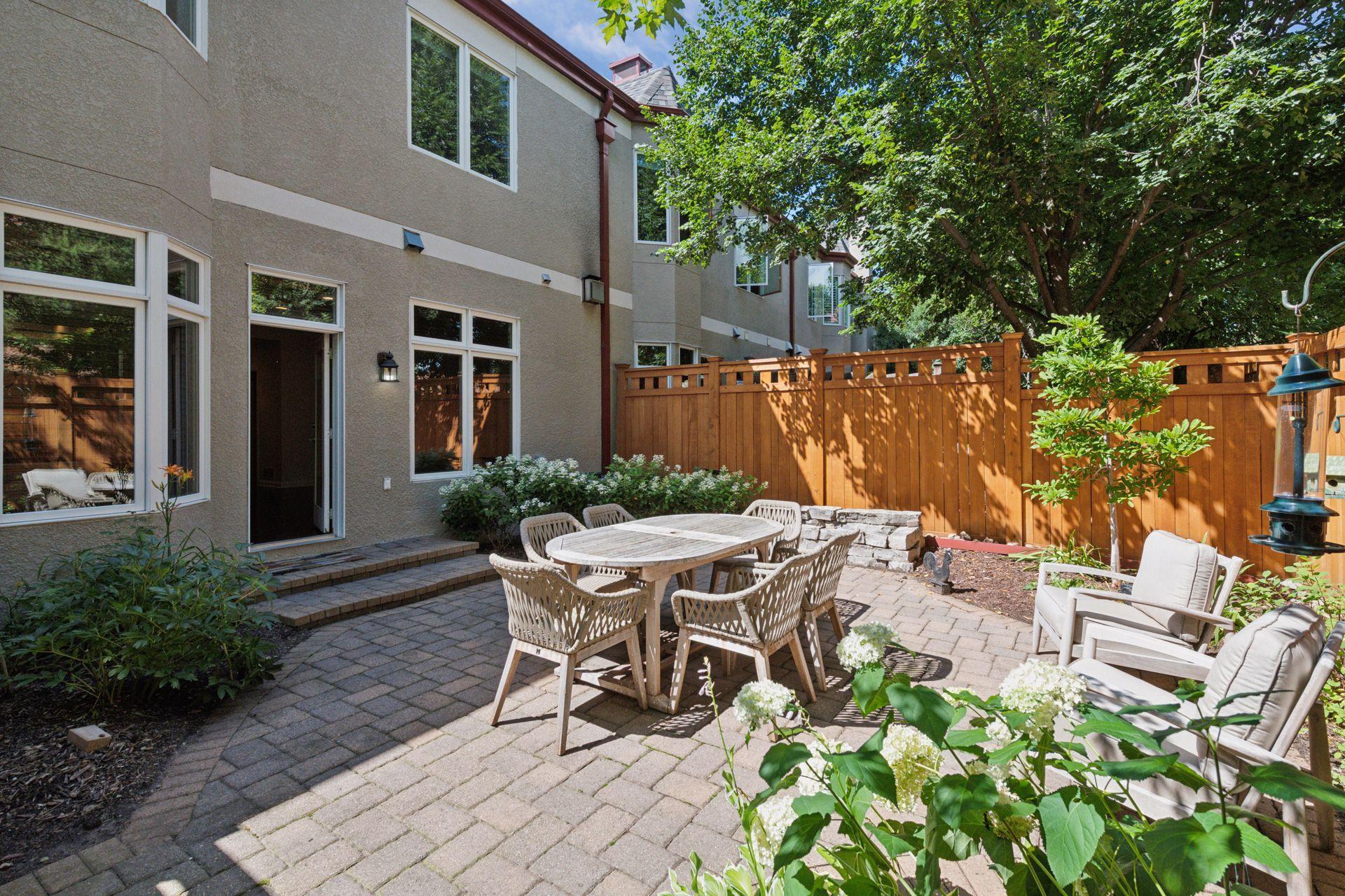 311 Coventry Lane Edina, MN 55435 - Photo 30 of 38