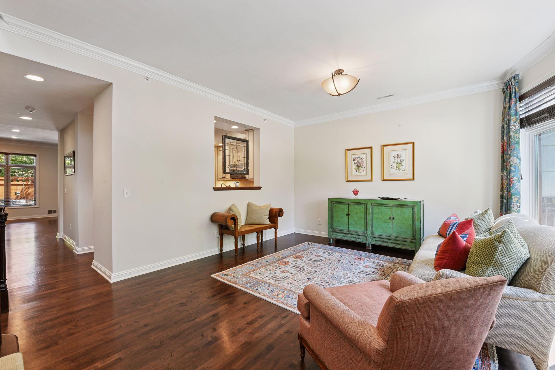 311 Coventry Lane Edina, MN 55435 - Photo 5 of 38