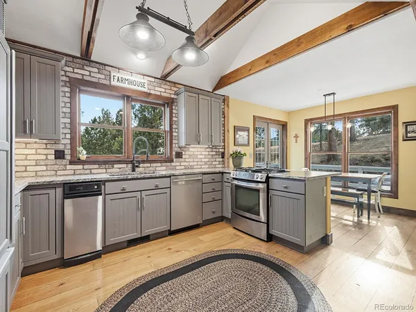 a view of house with a outdoor space