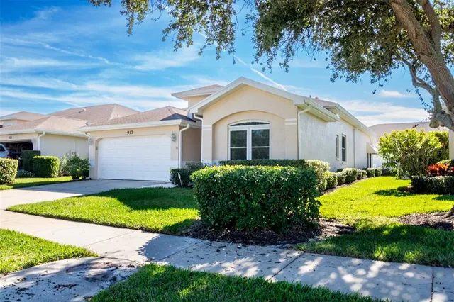 $609,500 | 917 Michele Circle, Dunedin, FL 34698