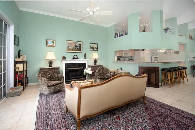 $609,500 | 917 Michele Circle, Dunedin, FL 34698