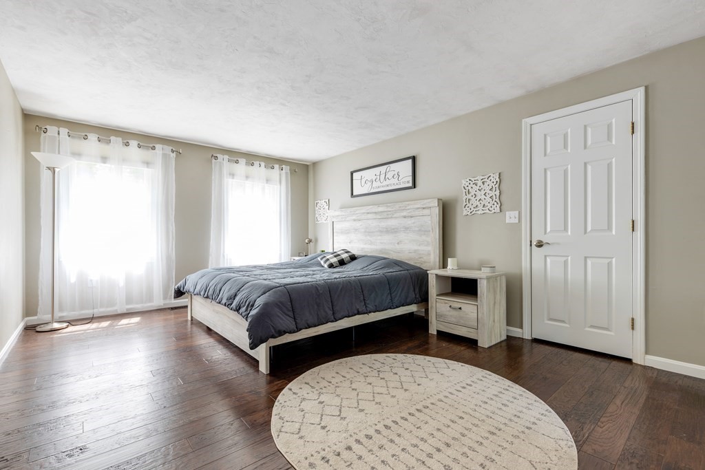 168 Longhill Road Franklin, MA 02038 - Photo 11 of 31