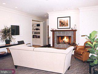 116 Mountain View Road Princeton, NJ 08540 - Photo 3 of 6