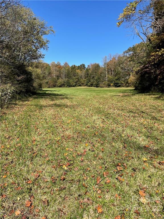 4962 Dentons Chapel Road, Unit 2 Morganton, NC 28655 - Photo 6 of 11 Gallery Image 6