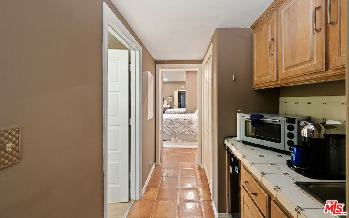 4818 Roma Court Marina del Rey, CA 90292 - Photo 33 of 46 Gallery Image 33