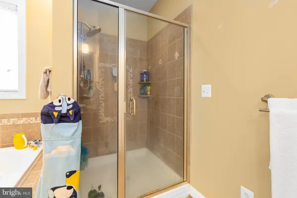 a view of a livingroom with an empty room