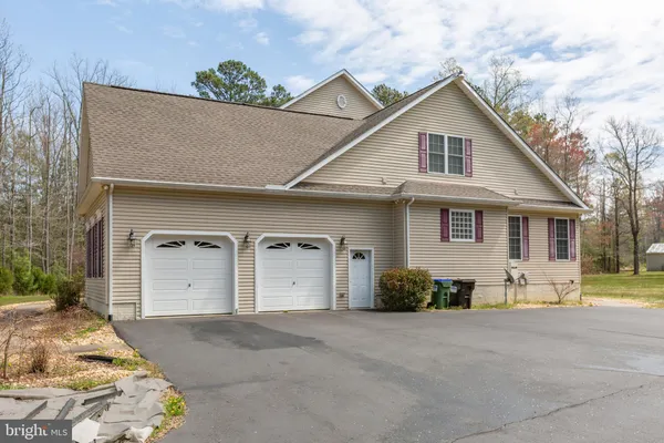 $1,139,000 | 8662 Sandy Beach Lane, King George, VA 22485