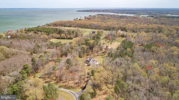 $1,139,000 | 8662 Sandy Beach Lane, King George, VA 22485