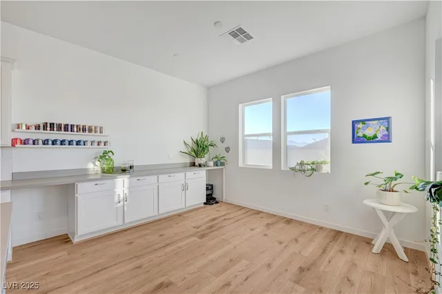 $999,000 | 3382 Creek Bend Avenue, Henderson, NV 89044