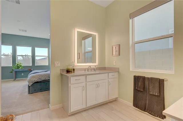 $999,000 | 3382 Creek Bend Avenue, Henderson, NV 89044