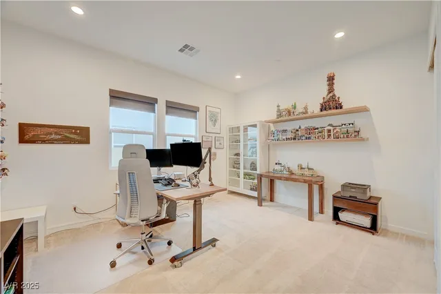 $999,000 | 3382 Creek Bend Avenue, Henderson, NV 89044