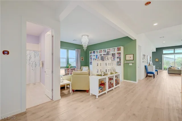 $999,000 | 3382 Creek Bend Avenue, Henderson, NV 89044