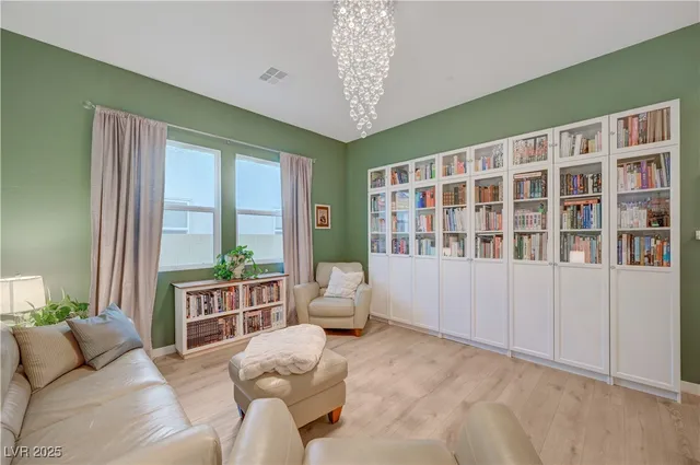 $999,000 | 3382 Creek Bend Avenue, Henderson, NV 89044