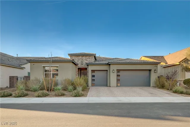 $999,000 | 3382 Creek Bend Avenue, Henderson, NV 89044