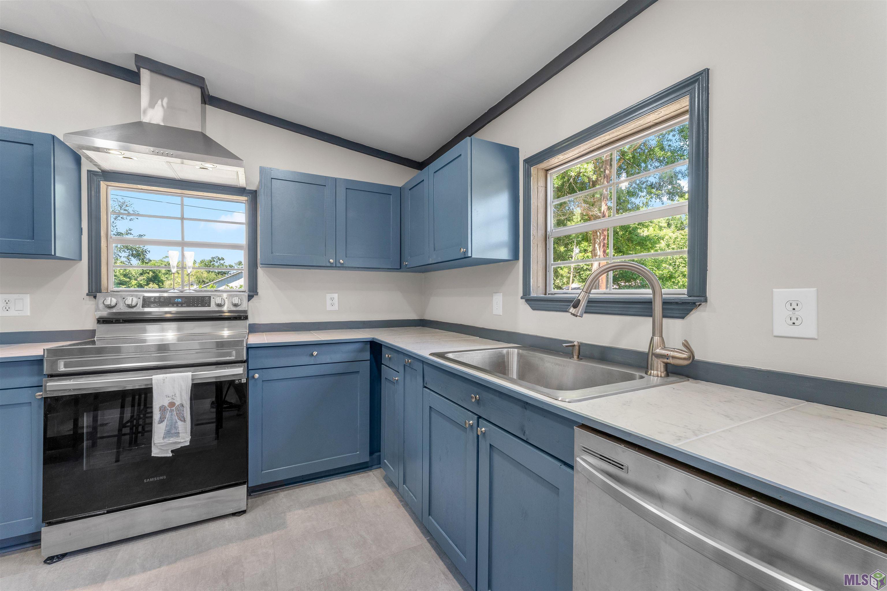 14089 Bourque Road Gonzales, LA 70737 - Photo 10 of 19 Gallery Image 10