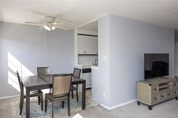 $2,500 | 84-39 153rd Avenue, Unit 5A | Lindenwood