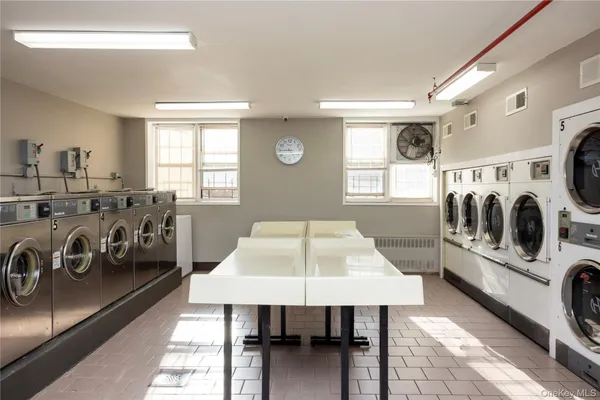 $2,500 | 84-39 153rd Avenue, Unit 5A | Lindenwood