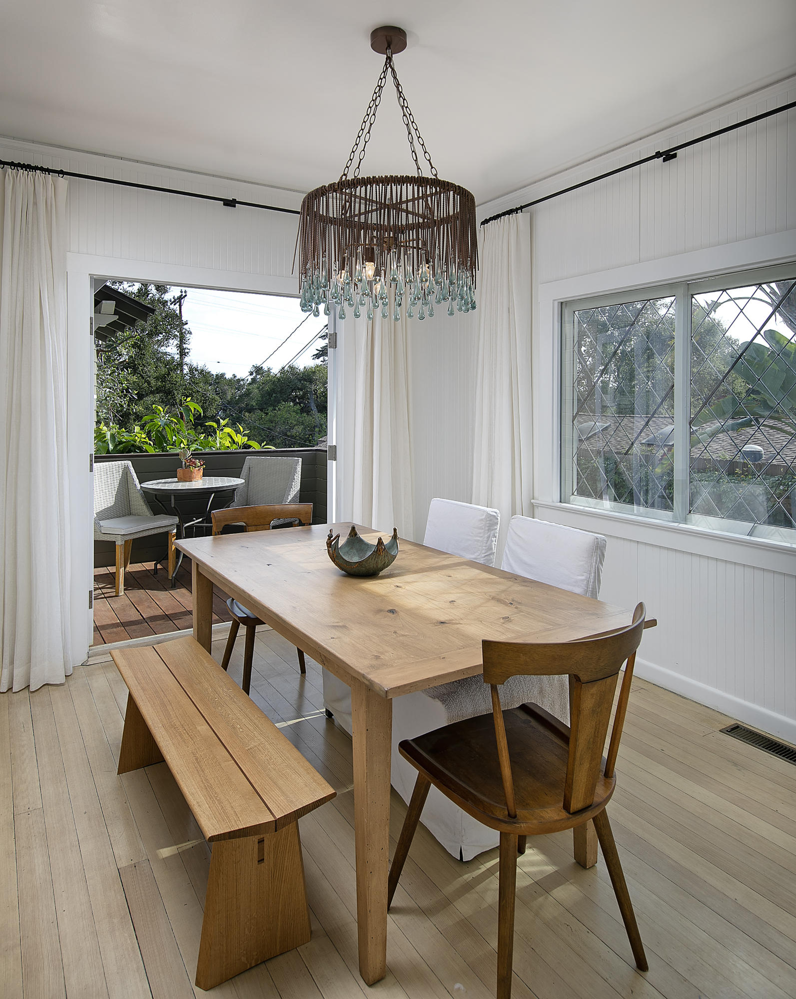 839 Mission Canyon Road Santa Barbara, CA 93105 - Photo 5 of 22 Dining room