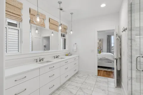 $1,120,000 | 809 45th Avenue North, Nashville, TN 37209