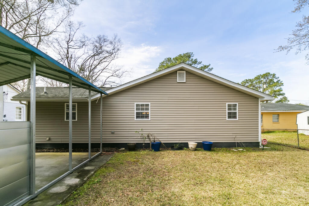 5048 Rockingham Street North Charleston, SC 29406 - Photo 31 of 35 IMG_7691