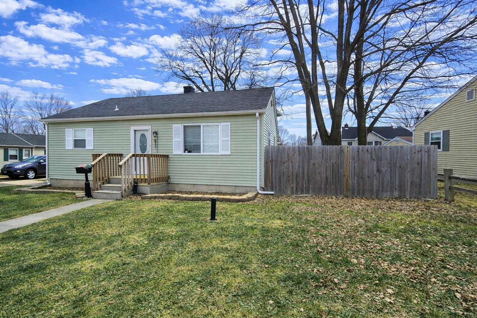 1909 Minnie Street Port Huron, MI 48060 - Photo 3 of 17 1000014682