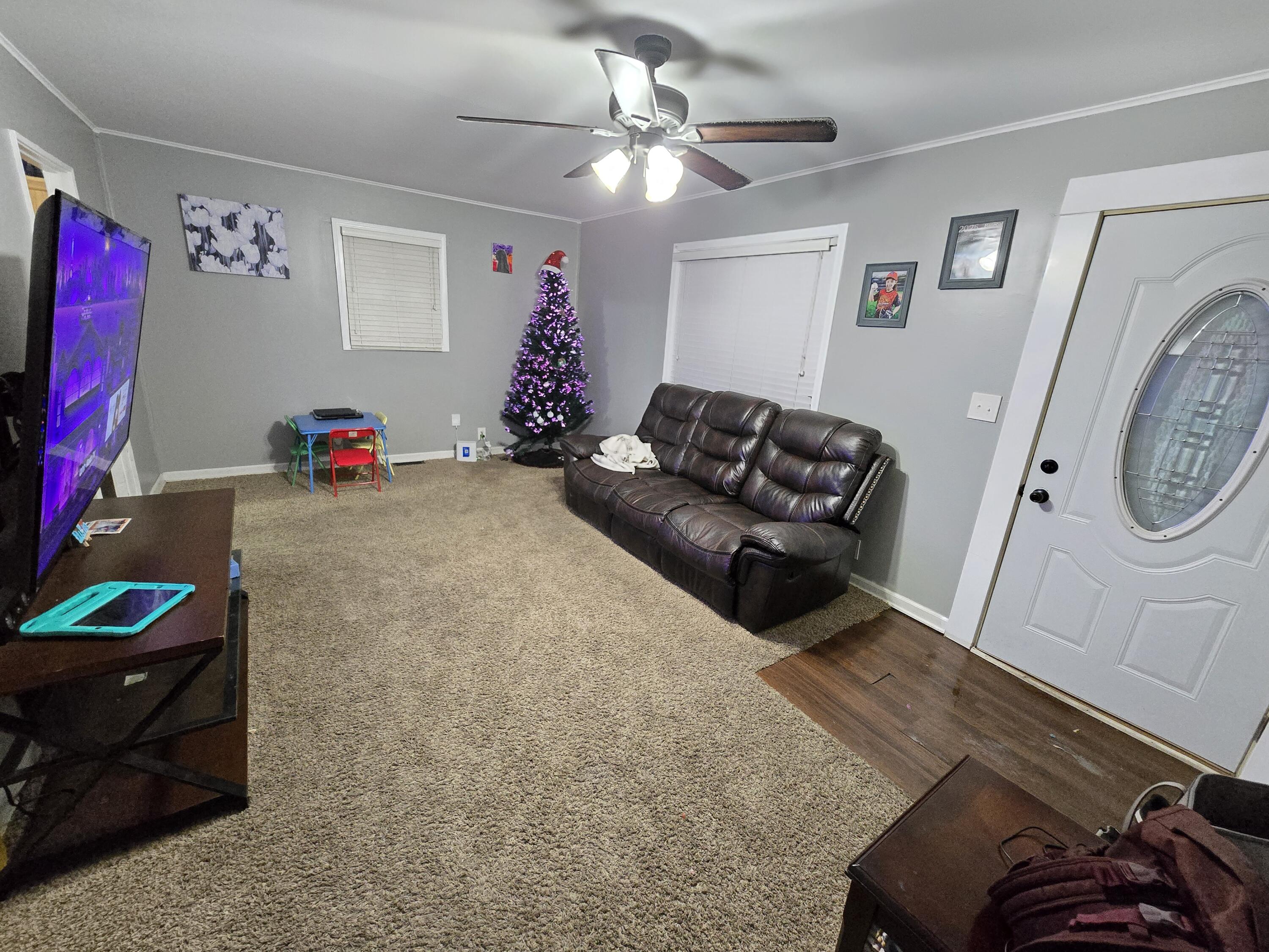 1909 Minnie Street Port Huron, MI 48060 - Photo 5 of 24 20260121_183200