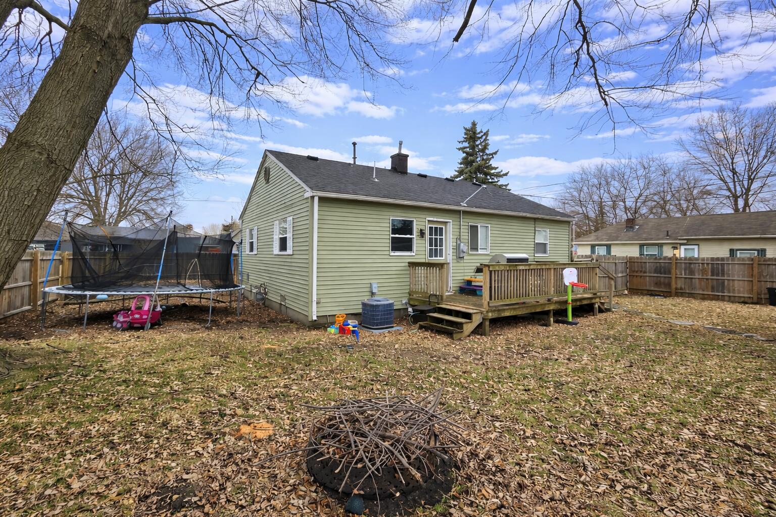 1909 Minnie Street Port Huron, MI 48060 - Photo 5 of 17 1000014680