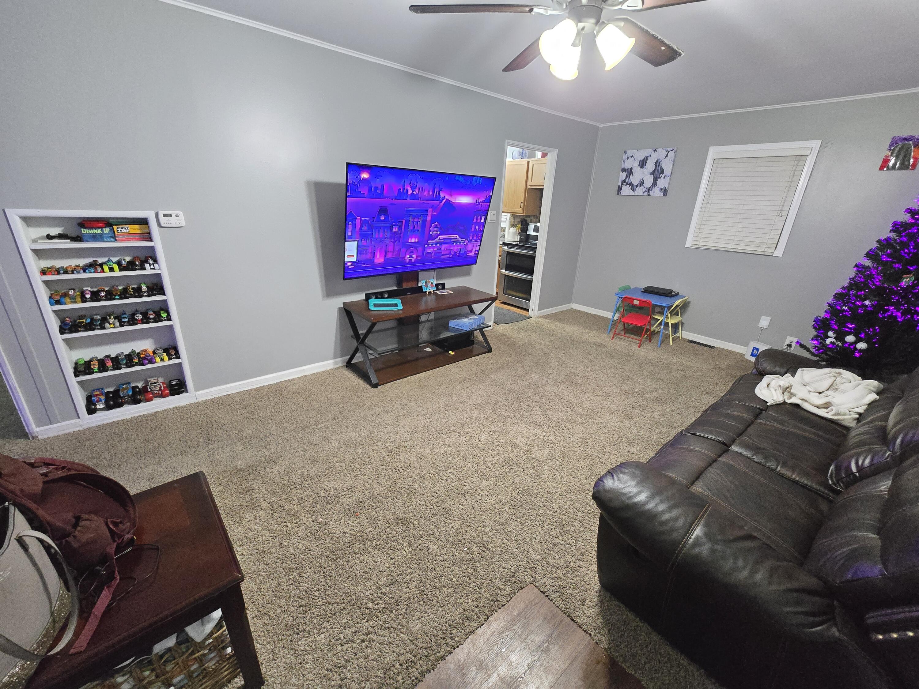 1909 Minnie Street Port Huron, MI 48060 - Photo 6 of 24 20260121_183222