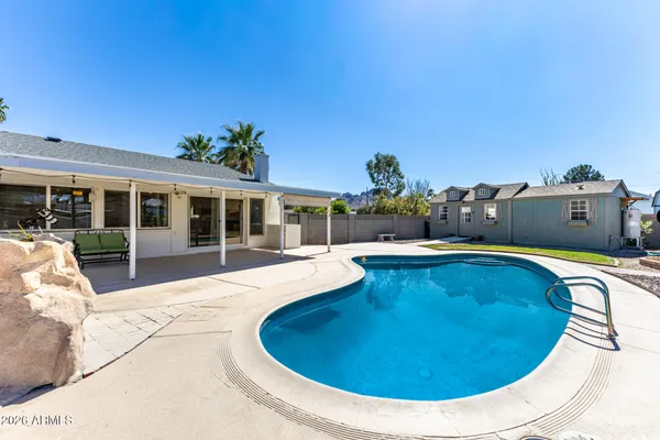 $3,500 | 9832 North 29th Street, Phoenix, AZ 85028