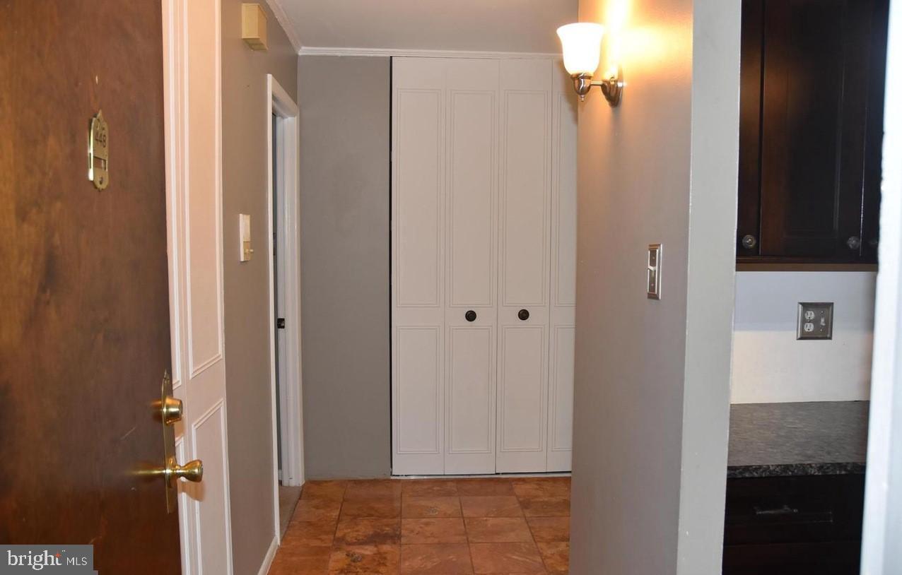 448 Drummers Lane Wayne, PA 19087 - Photo 3 of 17