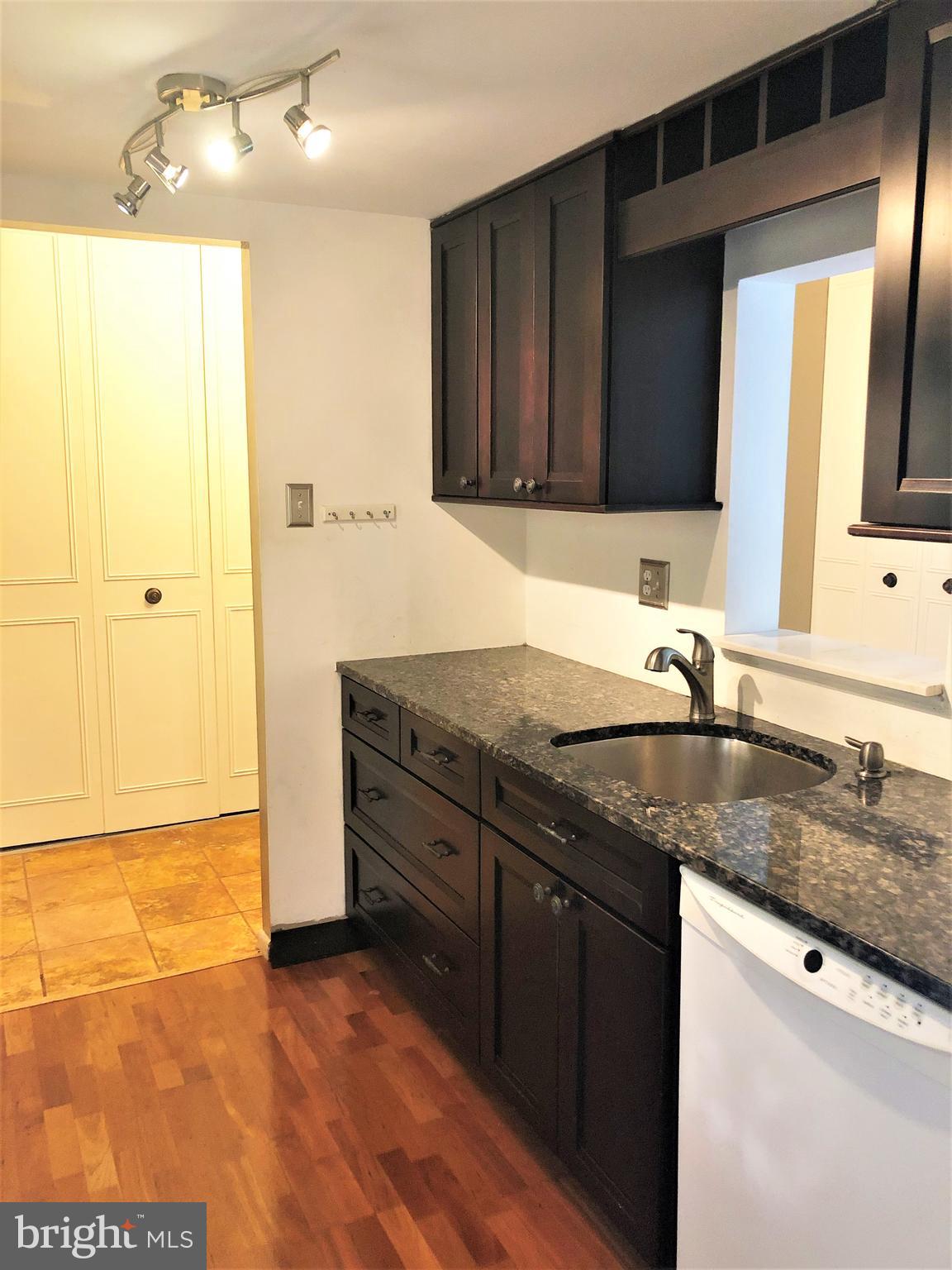 448 Drummers Lane Wayne, PA 19087 - Photo 5 of 17