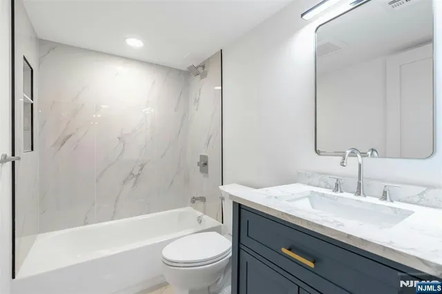 $1,690,000 | 204 Woodland Road, New Milford, NJ 07646