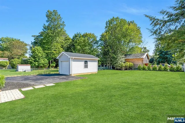 $1,690,000 | 204 Woodland Road, New Milford, NJ 07646