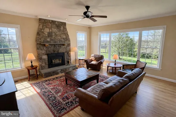 $1,289,000 | 15371 Limestone School Road, Leesburg, VA 20176