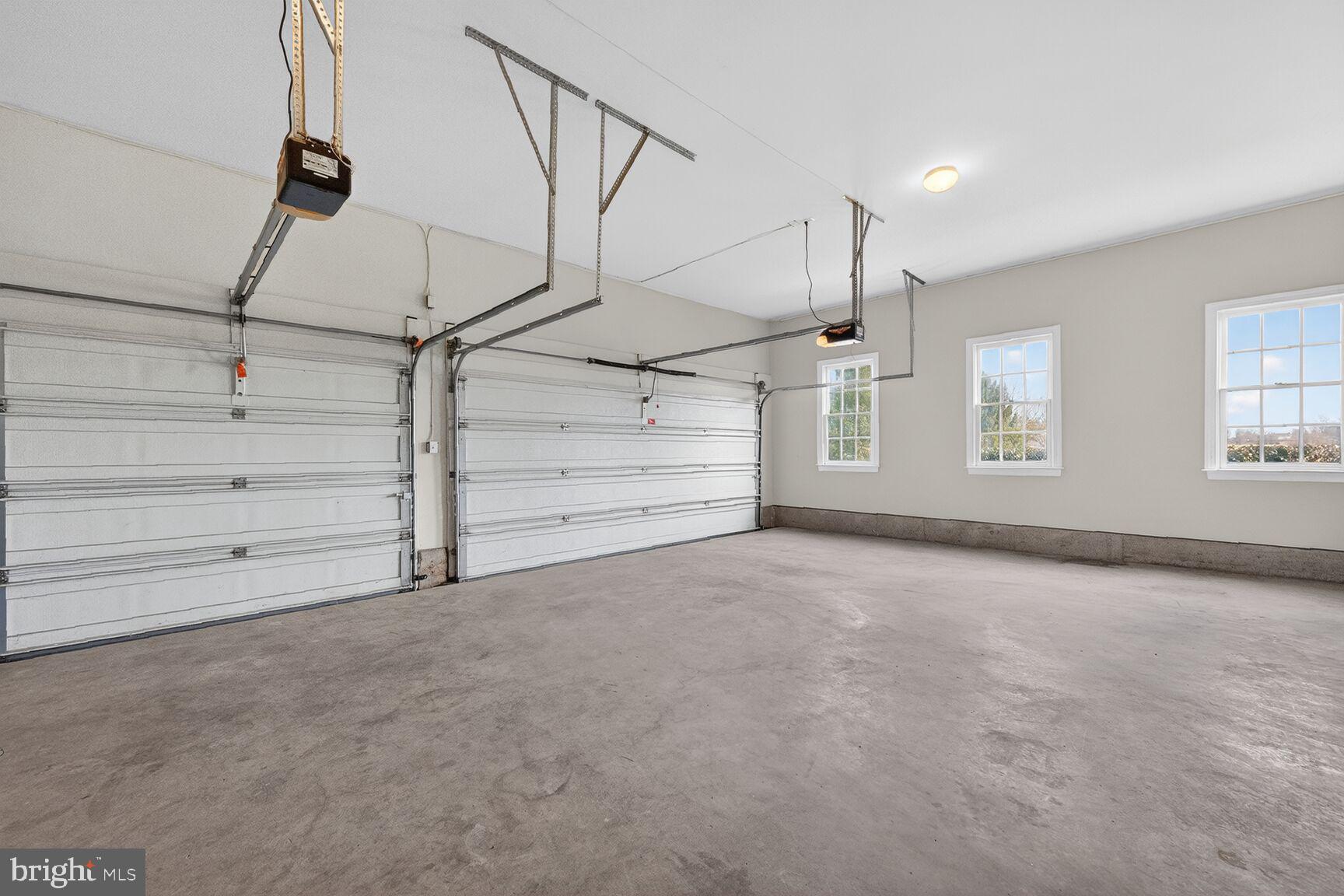 15371 Limestone School Road Leesburg, VA 20176 - Photo 27 of 54 Spacious garage with natural light.