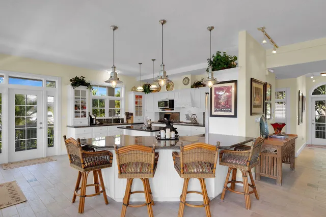 $4,650,000 | 153 Stromboli Drive, Islamorada, FL 33036