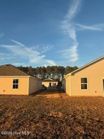 $1,950 | 143 Maymont Street Northwest, Supply, NC 28462