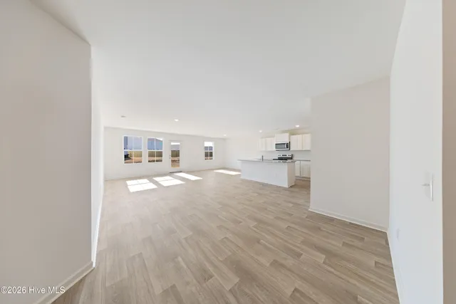 $1,800 | 143 Maymont Street Northwest, Supply, NC 28462