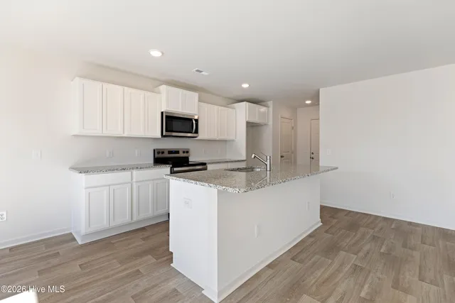 $1,800 | 143 Maymont Street Northwest, Supply, NC 28462