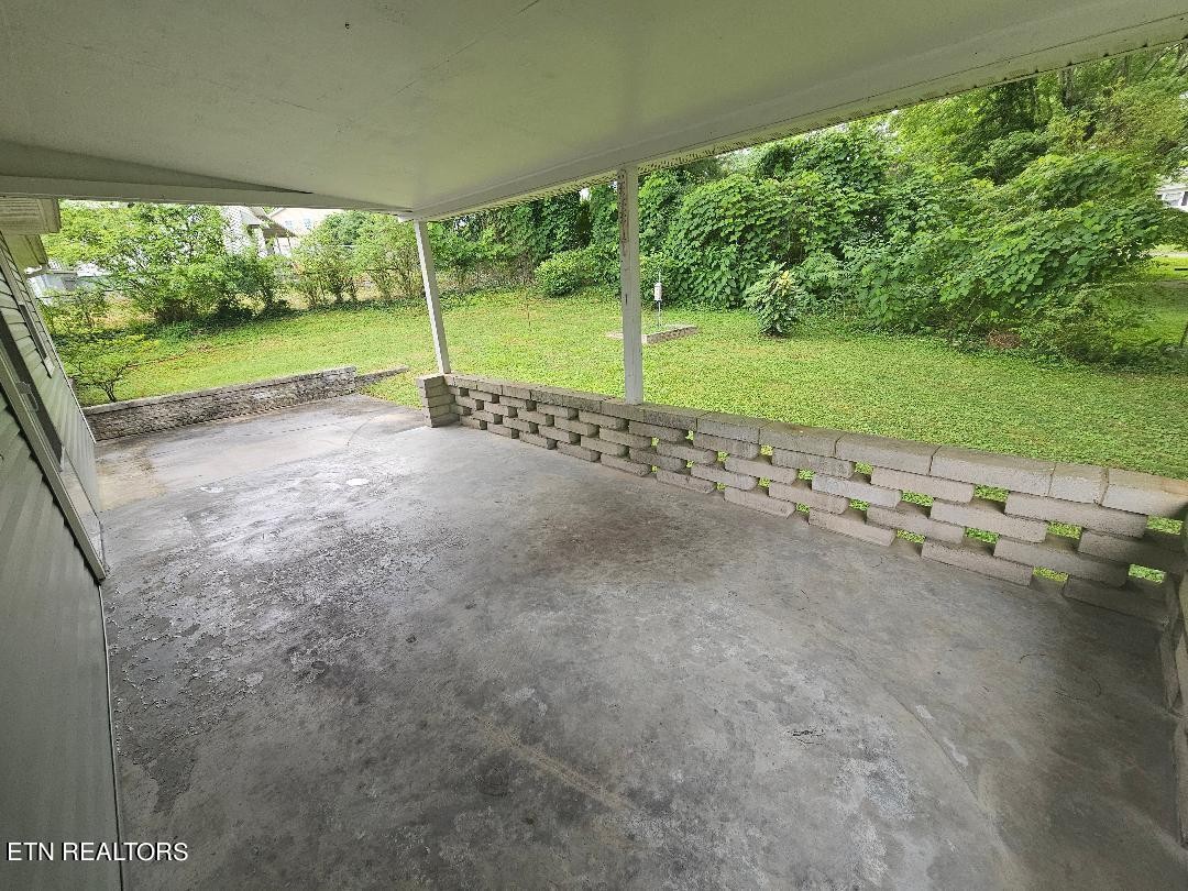 132 Utah Avenue Oak Ridge, TN 37830 - Photo 23 of 25
