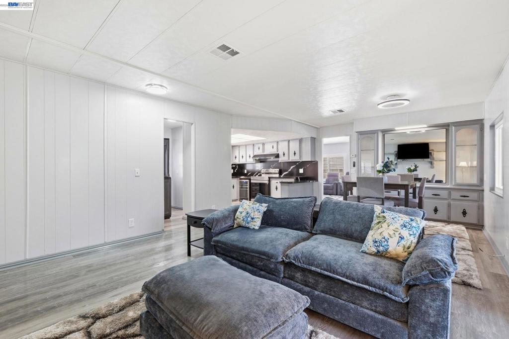 29143 Colorado Road Hayward, CA 94544 - Photo 9 of 36
